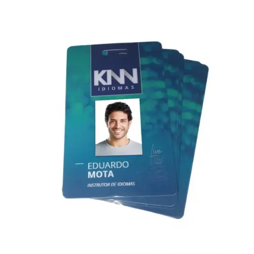 15 Crachás em Pvc + 15 Presilhas