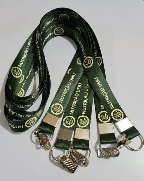 Kit 70 Crachás com Cordão Personalizado