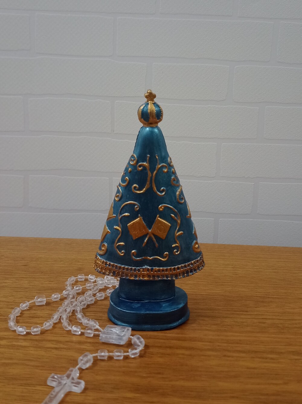 Nossa Senhora Aparecida imagem pintada a mão de gesso pequena