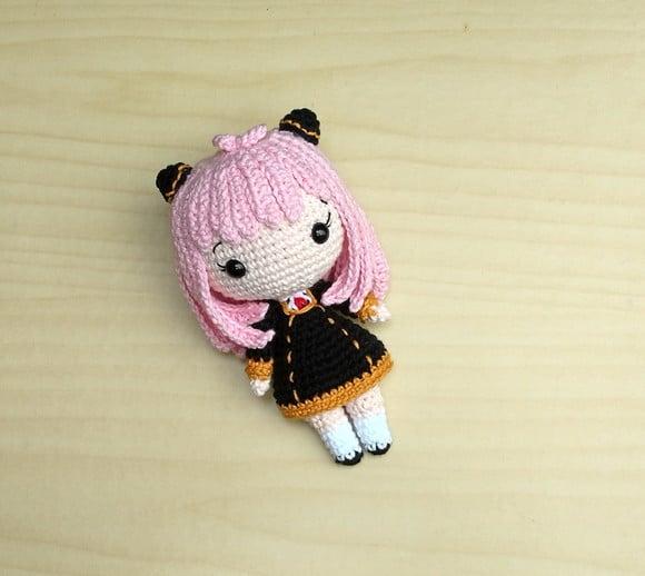 Anya Forger Versão 2 ( Spy x Family) Amigurumi
