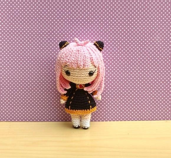 Anya Forger Versão 2 ( Spy x Family) Amigurumi