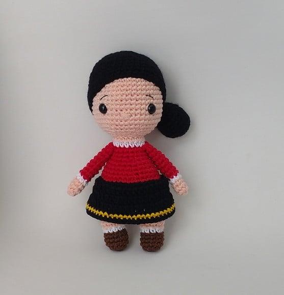 Boneca Olívia Palito Amigurumi