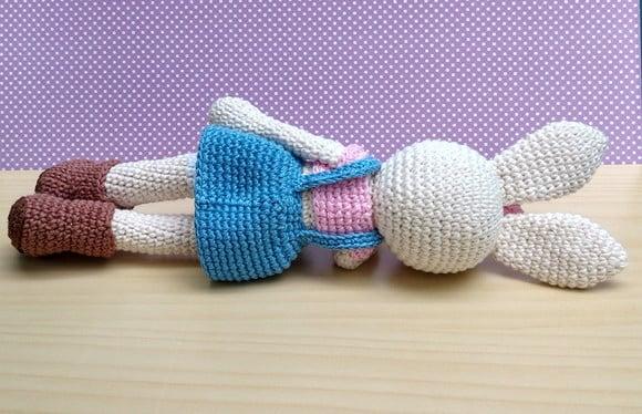 Coelha Milly Amigurumi