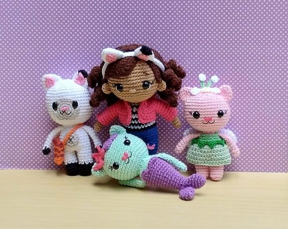 Combo Casa Mágica da Gabby com 4 Personagens Amigurumi