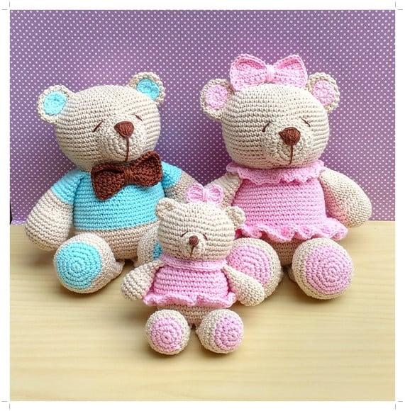 Família Urso - Mamãe, Papai e Filha(o) Amigurumi