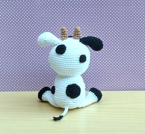 Fazendinha Vaca Betina Amigurumi