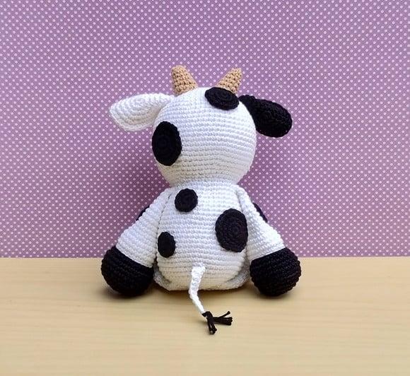 Fazendinha Vaca Milu Amigurumi * Pronta Entrega