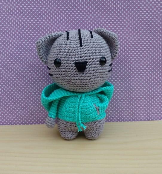 Gato Hipster Milo Amigurumi