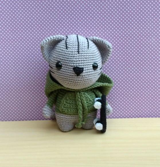 Gato Milo com Skate Amigurumi