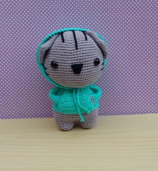 Gato Hipster Milo Amigurumi