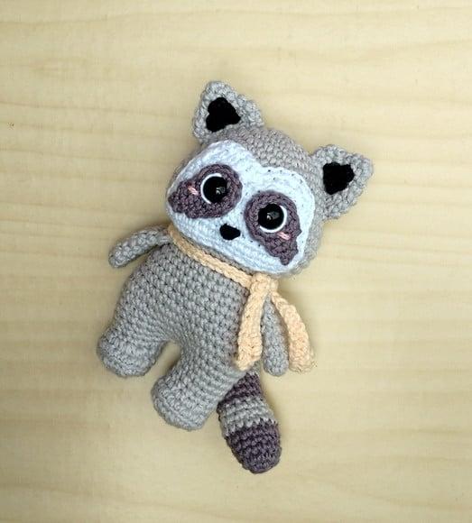 Guaxinim Dimi (coleção Bosque) Amigurumi
