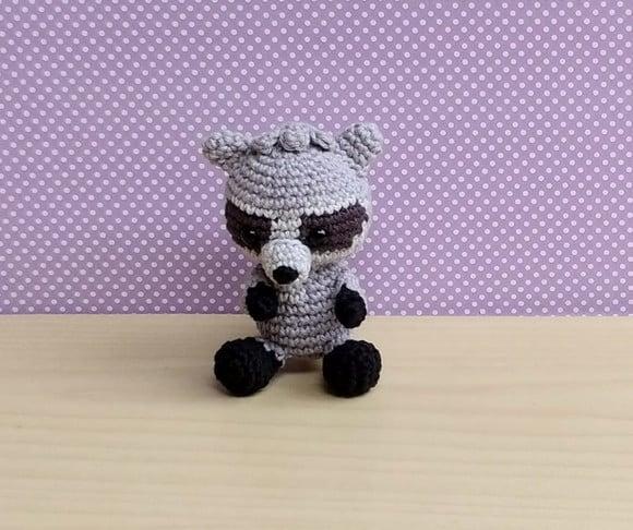 Guaxinim Meeko -pocahontas Amigurumi *pronta Entrega