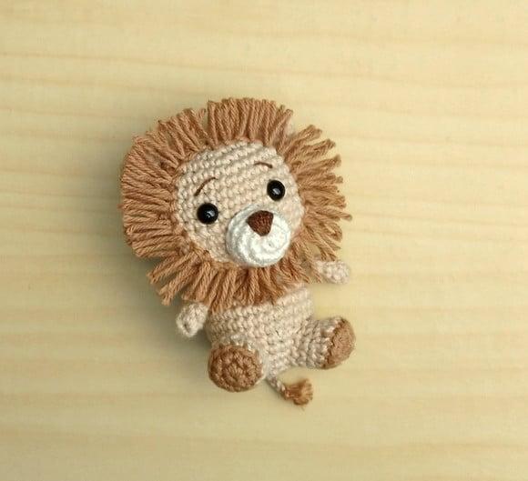 Mini Leãozinho ( Juba Fio a Fio ) Amigurumi