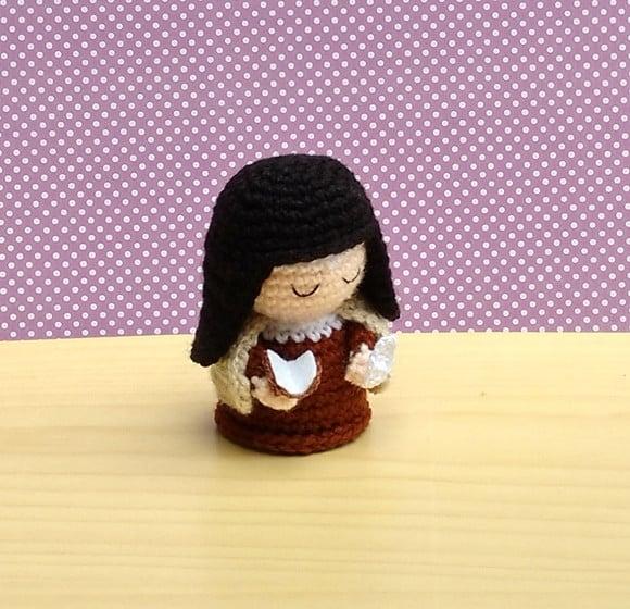 Mini Santa Teresa D`ávila Amigurumi