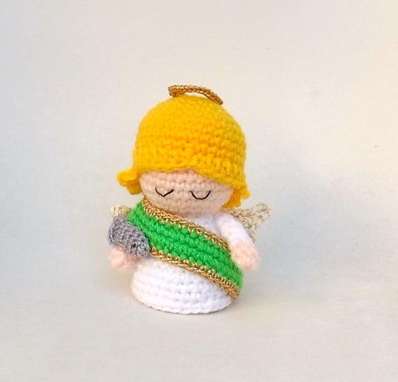 Mini São Rafael Arcanjo Amigurumi