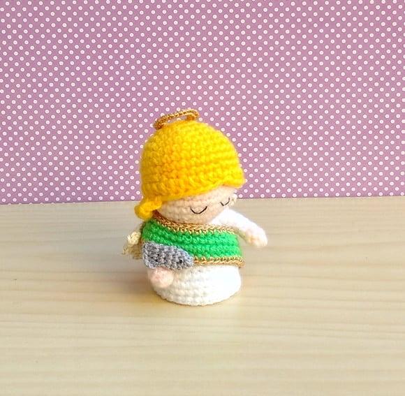 Mini São Rafael Arcanjo Amigurumi