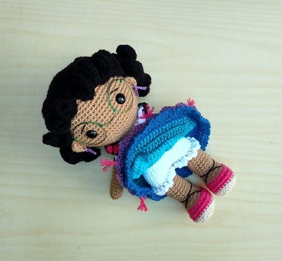 Mirabel 30cm ( Encanto) Amigurumi