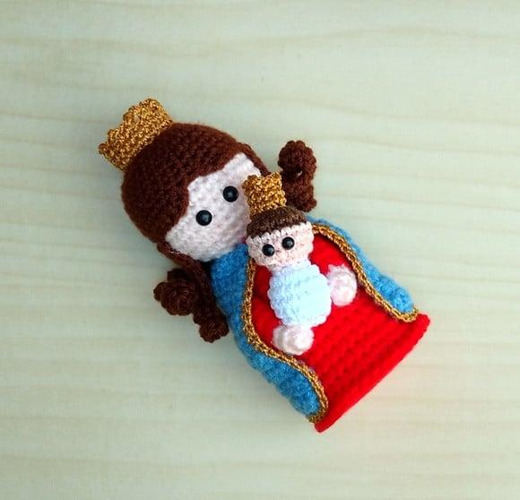 Nossa Senhora Auxiliadora Amigurumi