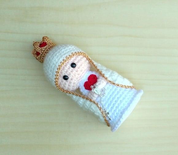 Nossa Senhora de Fátima Amigurumi