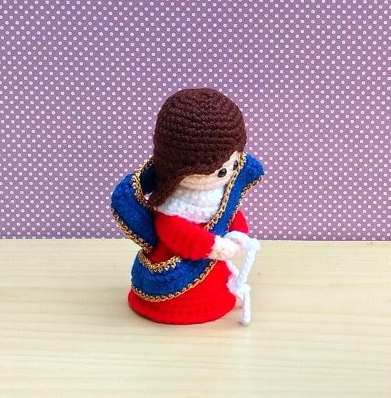 Nossa Senhora Desatadora dos Nós Amigurumi
