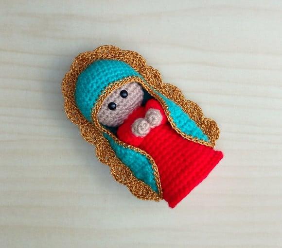 Nossa Senhora de Guadalupe Amigurumi
