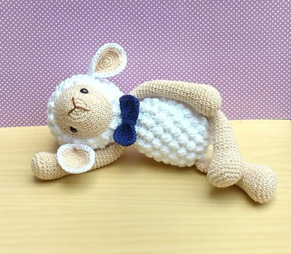Ovelha Pipoca Amigurumi