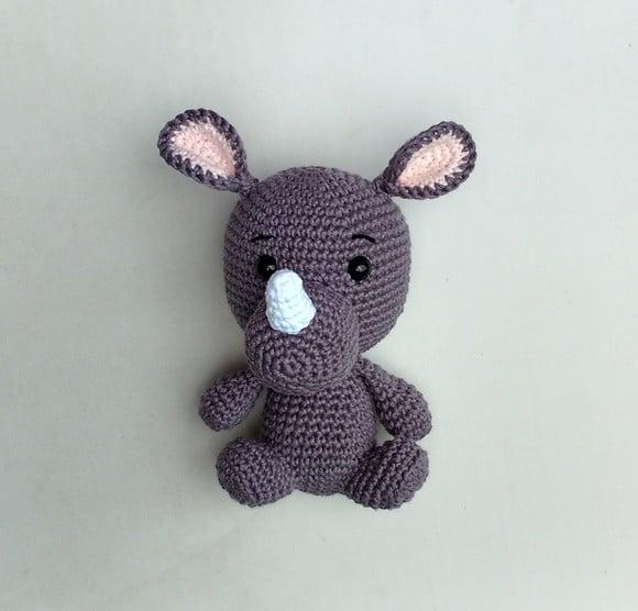 Safári Baby - Rinoceronte Amigurumi