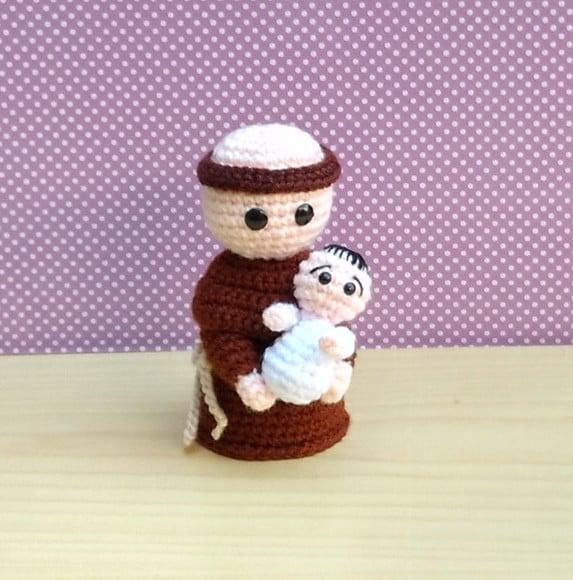 Santo Antônio Amigurumi