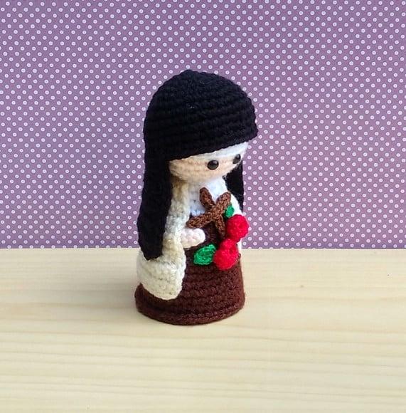 Santa Teresinha do Menino Jesus Amigurumi