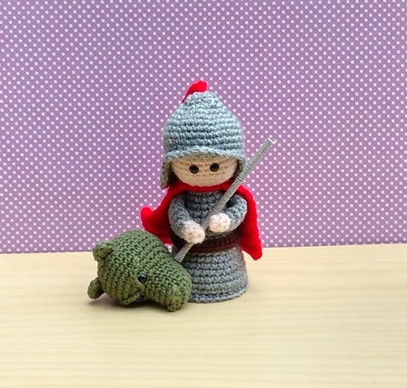 São Jorge Amigurumi
