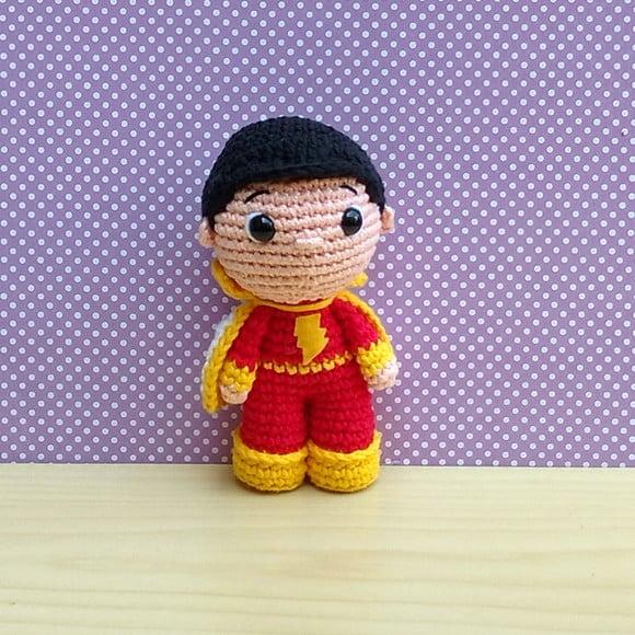 Shazam! Amigurumi ** Pronta Entrega
