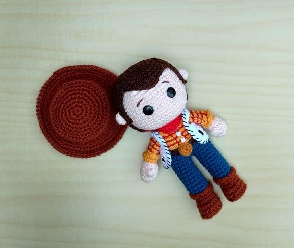 Woody (toy Story) Amigurumi