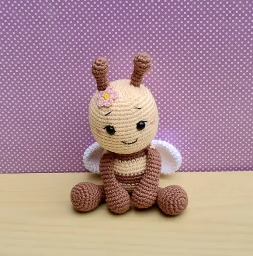 Abelha Berê Amigurumi