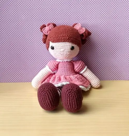 Boneca Mari Amigurumi