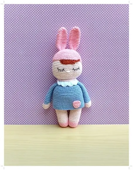 Boneca Metoo Angela Bunny Amigurumi
