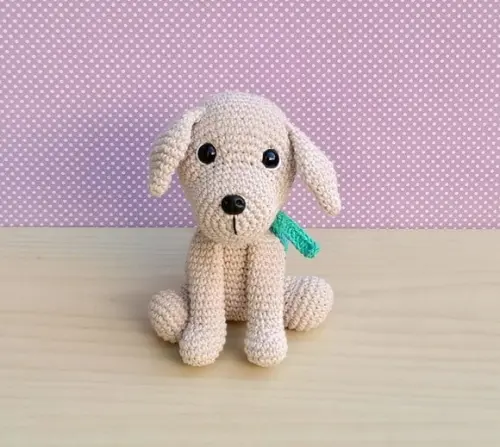 Cachorro Labrador Scott Amigurumi