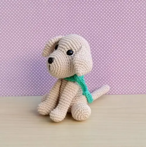 Cachorro Labrador Scott Amigurumi