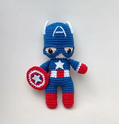 Capitão América Amigurumi