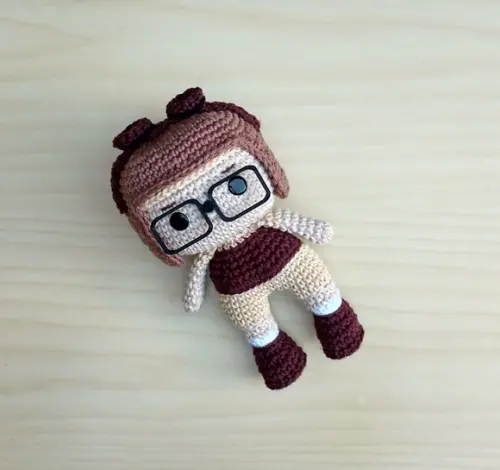 Carl Criança ( Up! Altas Aventuras ) Amigurumi