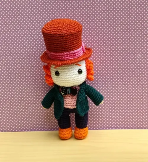 Chapeleiro Maluco Amigurumi