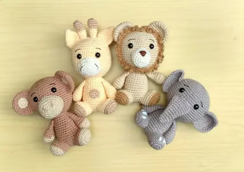 Combo Safári - Elefante-girafa-macaco-leão Amigurumi