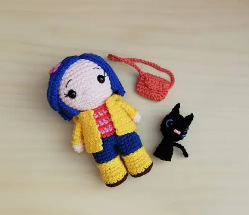 Coraline e o Gato Preto Amigurumis