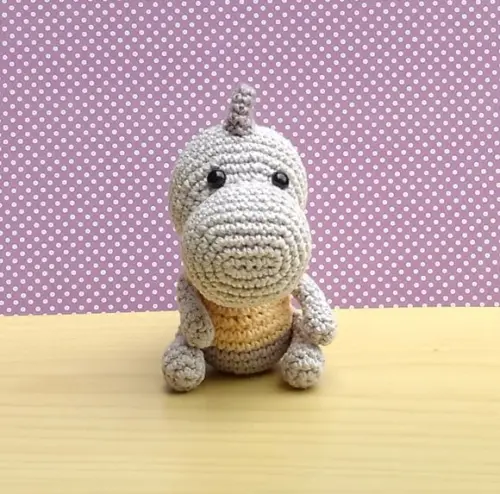 Dinossauro Toffe amigurumi