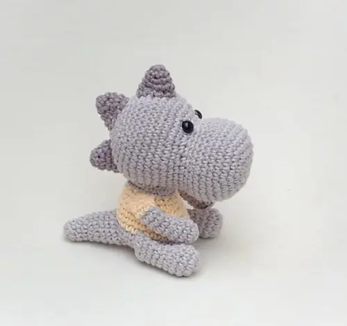 Dinossauro Toffe amigurumi