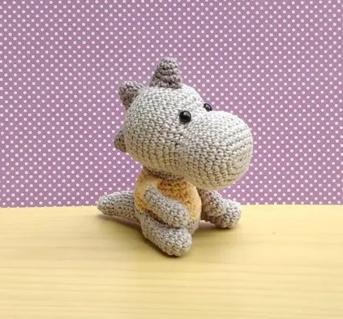 Dinossauro Toffe amigurumi