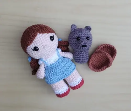 Dorothy e Totó ( o Mágico de Oz) Amigurumi