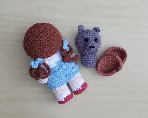 Dorothy e Totó ( o Mágico de Oz) Amigurumi