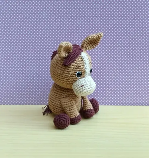 Fazendinha Cavalo Tobias Amigurumi