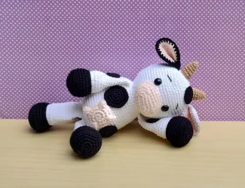 Fazendinha Vaca Milu Amigurumi * Pronta Entrega