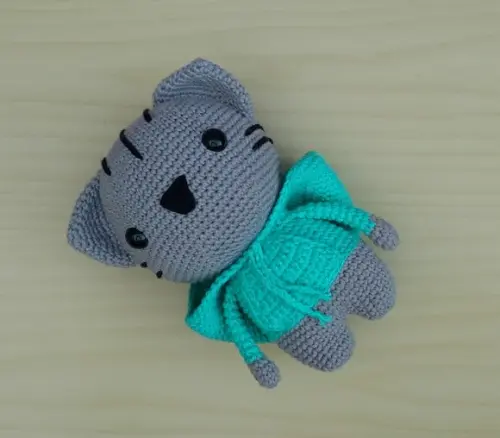 Gato Hipster Milo Amigurumi